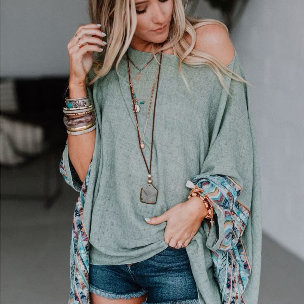 Three Bird Nest Fallon Embroidered Sleeve Poncho